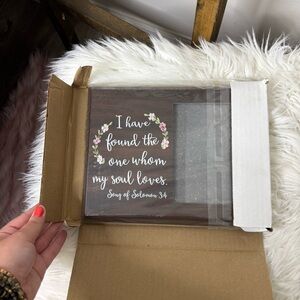 Elegant Signs Decorative Picture Frame